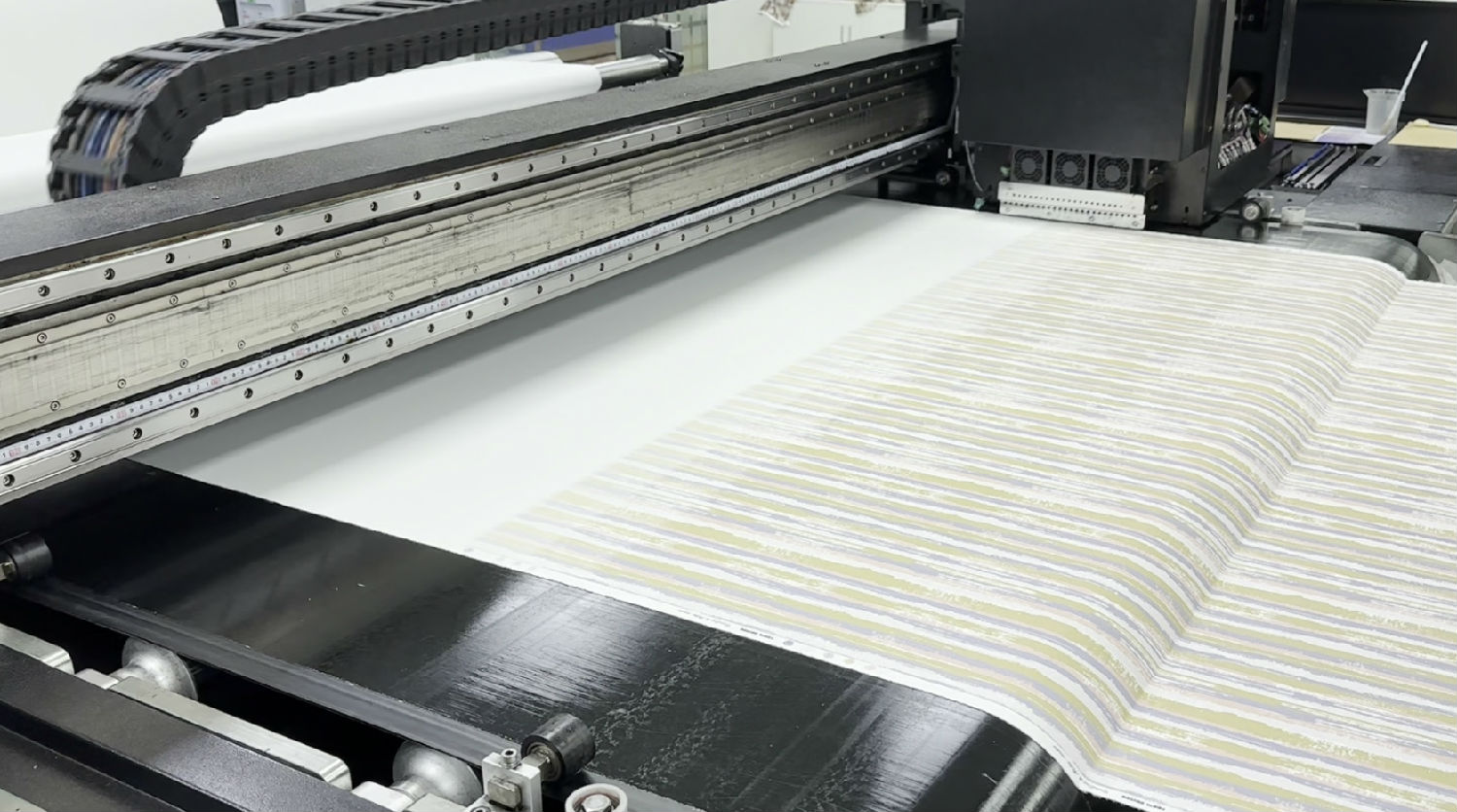 哪些因(yin)素會導緻數(shu)碼印花墨水(shuǐ)流量不穩定(dìng)？